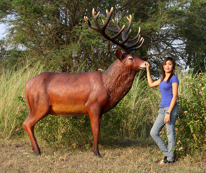 Majestic Red Stag Statue - Click Image to Close