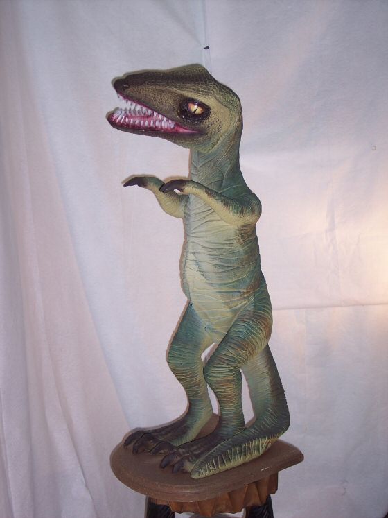 Raptor (Small) - Click Image to Close