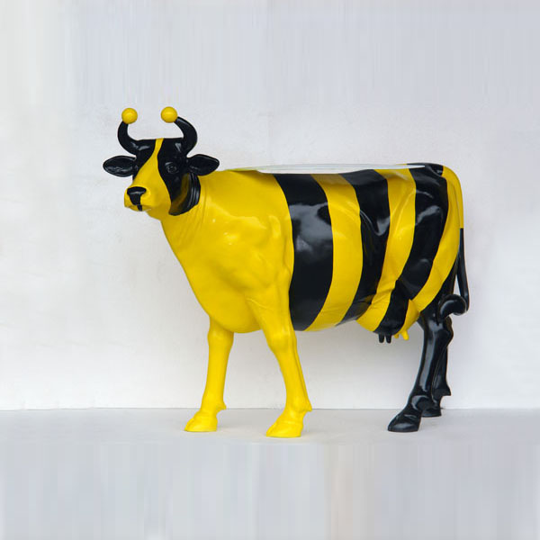 Bumble Bee Cow (with or without Horns) - Click Image to Close