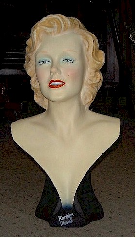 Marilyn Monroe Bust - Click Image to Close
