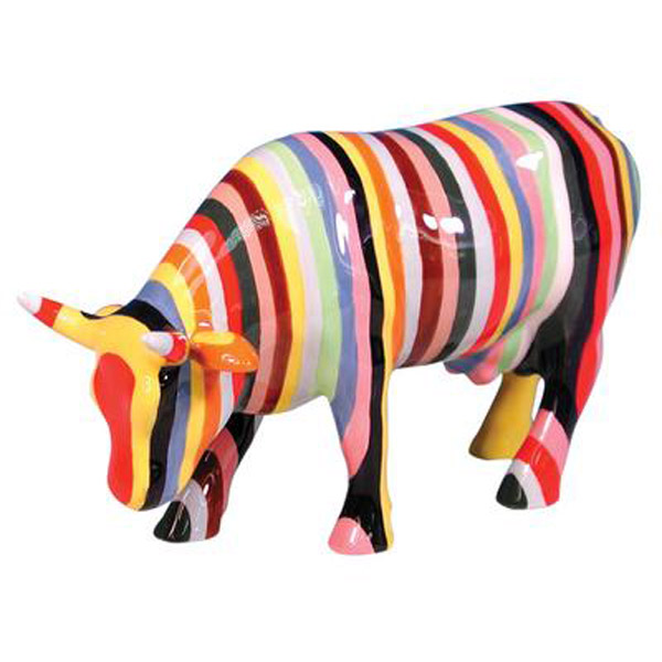  All statues are resin  Rainbow Cow life size cow life size statues in focus on goat , pig , giraffe black angus , Rainbow Cow life size statues in focus on goat , pig , cow , 