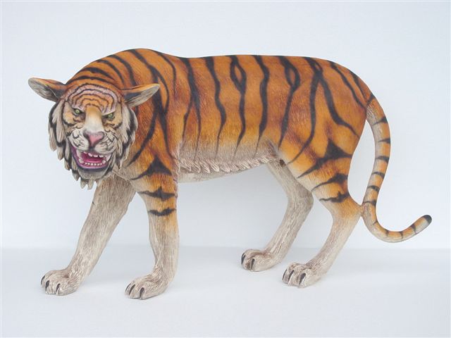 Tiger Statue (looking left) - Click Image to Close