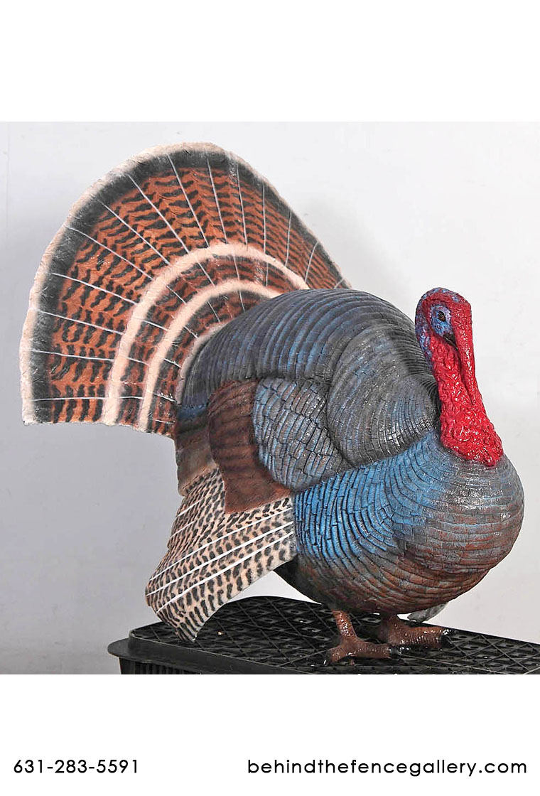 Wild Turkey Statue - Click Image to Close